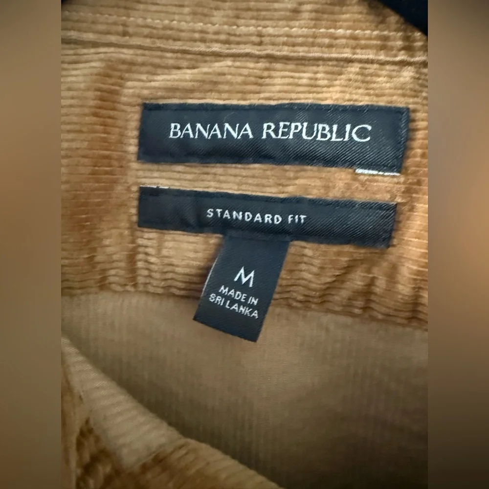 Banana republic men’s heritage explorer Corduroy cotton whiskey brown shirt